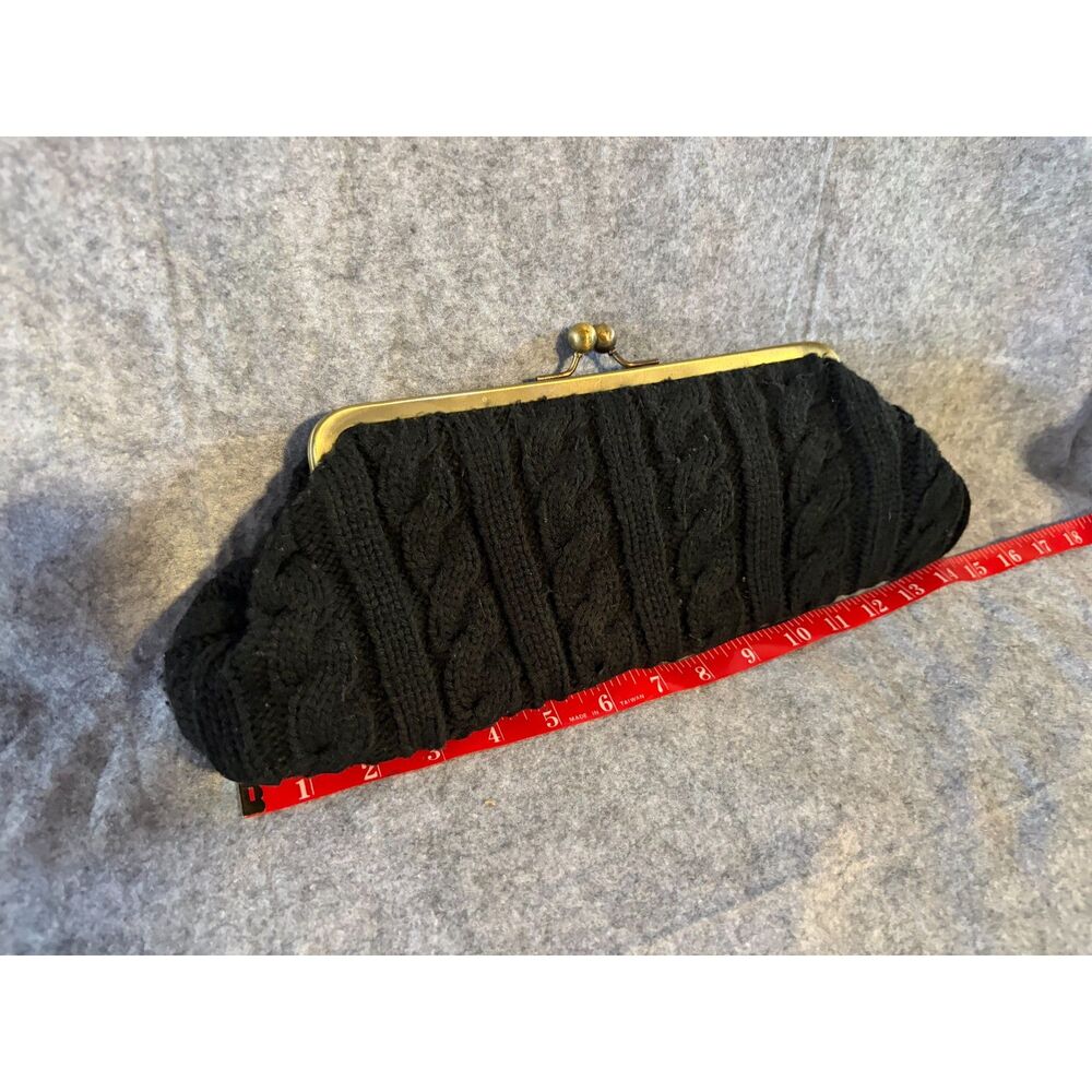 Rare Find San Diego Hat Company Chunky Winter Unique Fun Whimsigoth BOHO Clutch